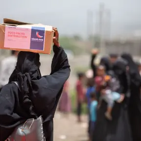 Sadaqah vs Zakat: Key Differences Explained