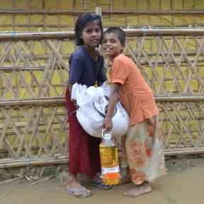 Hadith on Charity: What the Prophet ï·º Taught Us