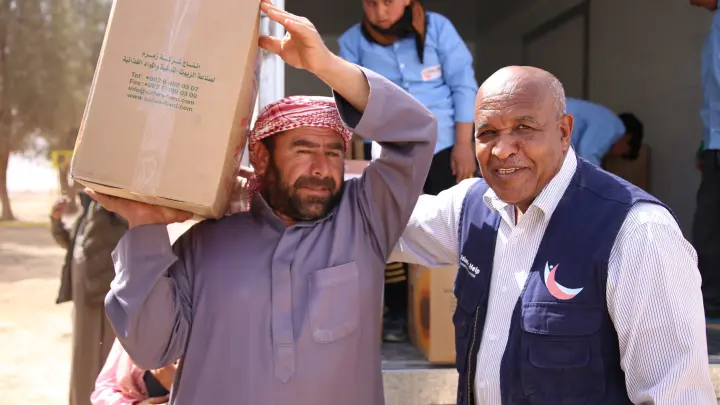 Maximise Your Charity in Ramadan: Zakat, Sadaqah & Rewards